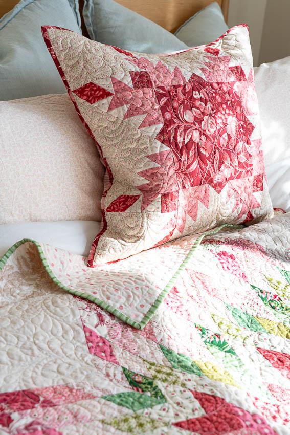 Feathered Star Pillow