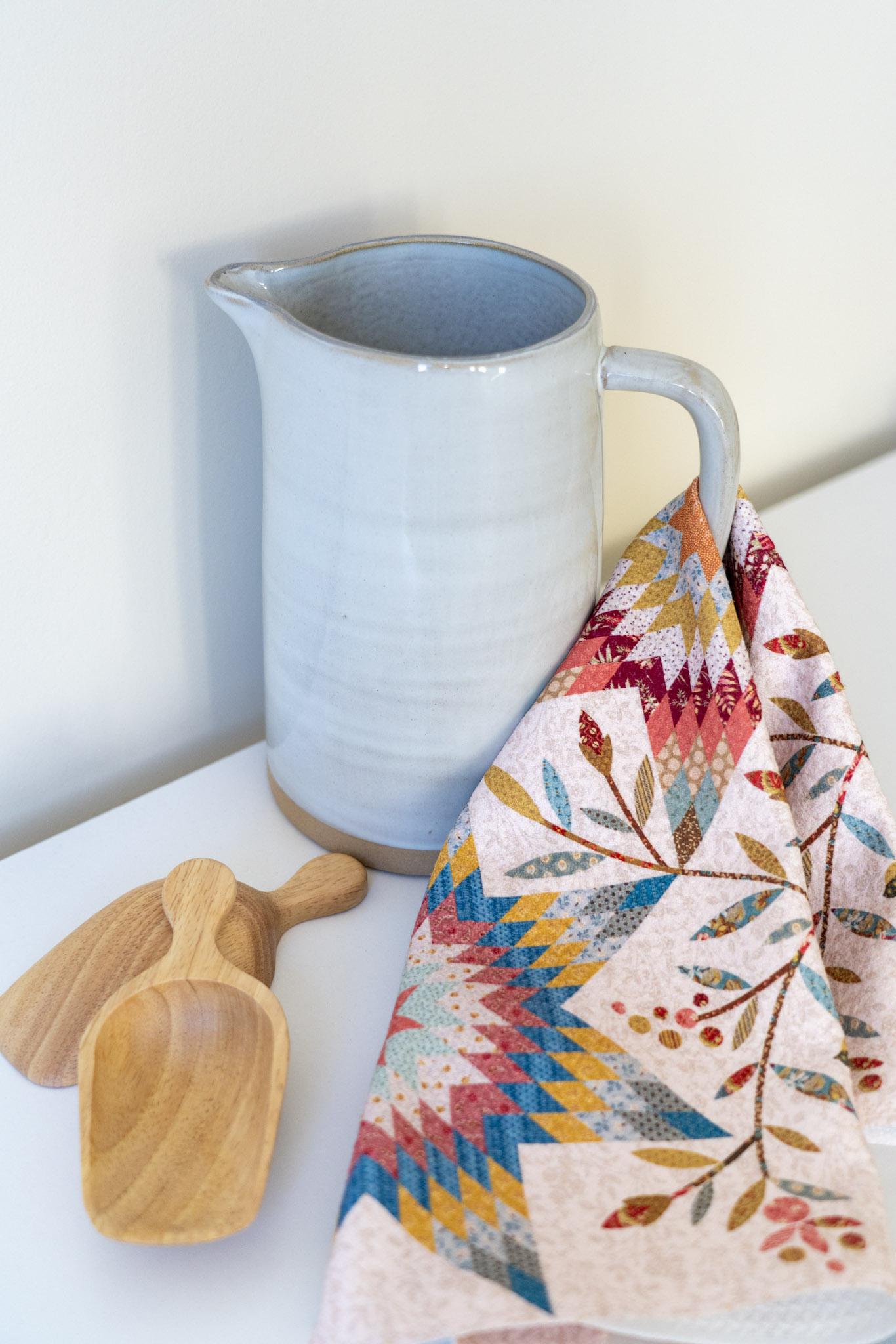 Kitchen Towel - Pennsylvania - Dahlia