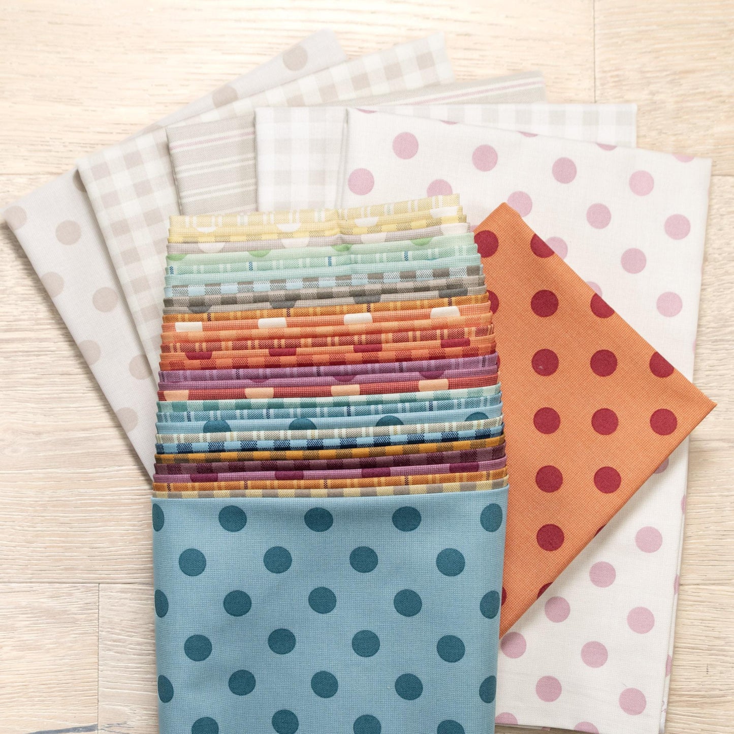 Sweetheart - Quiltessential Fabric Kit