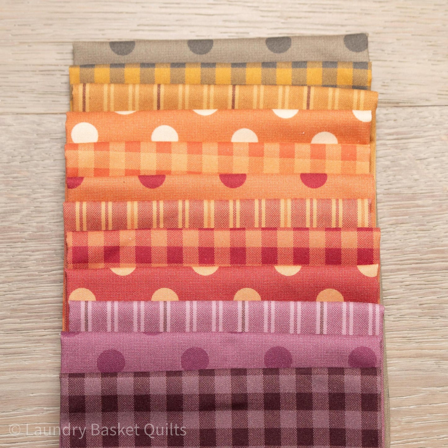 Quiltessential Warm Bundle - Fat Quarter