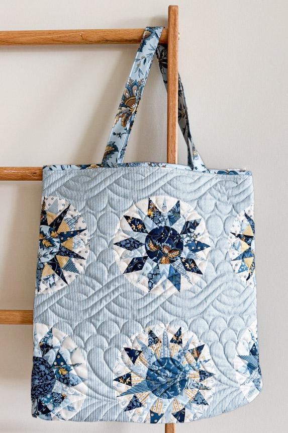 Go, Girl! Compass Tote Bag Fabric Kit