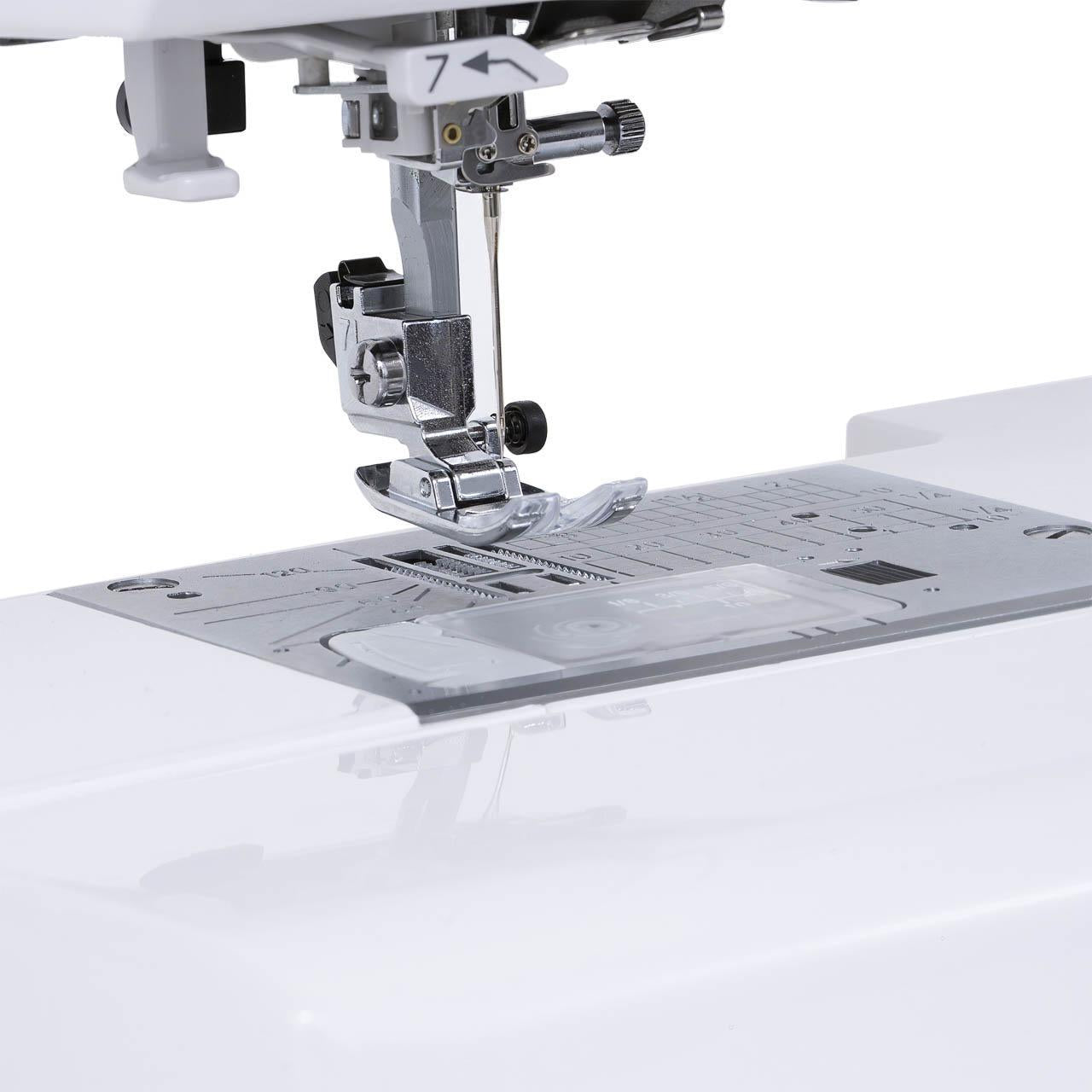 Janome 5300QDC Laundry Basket Quilts Special Edition