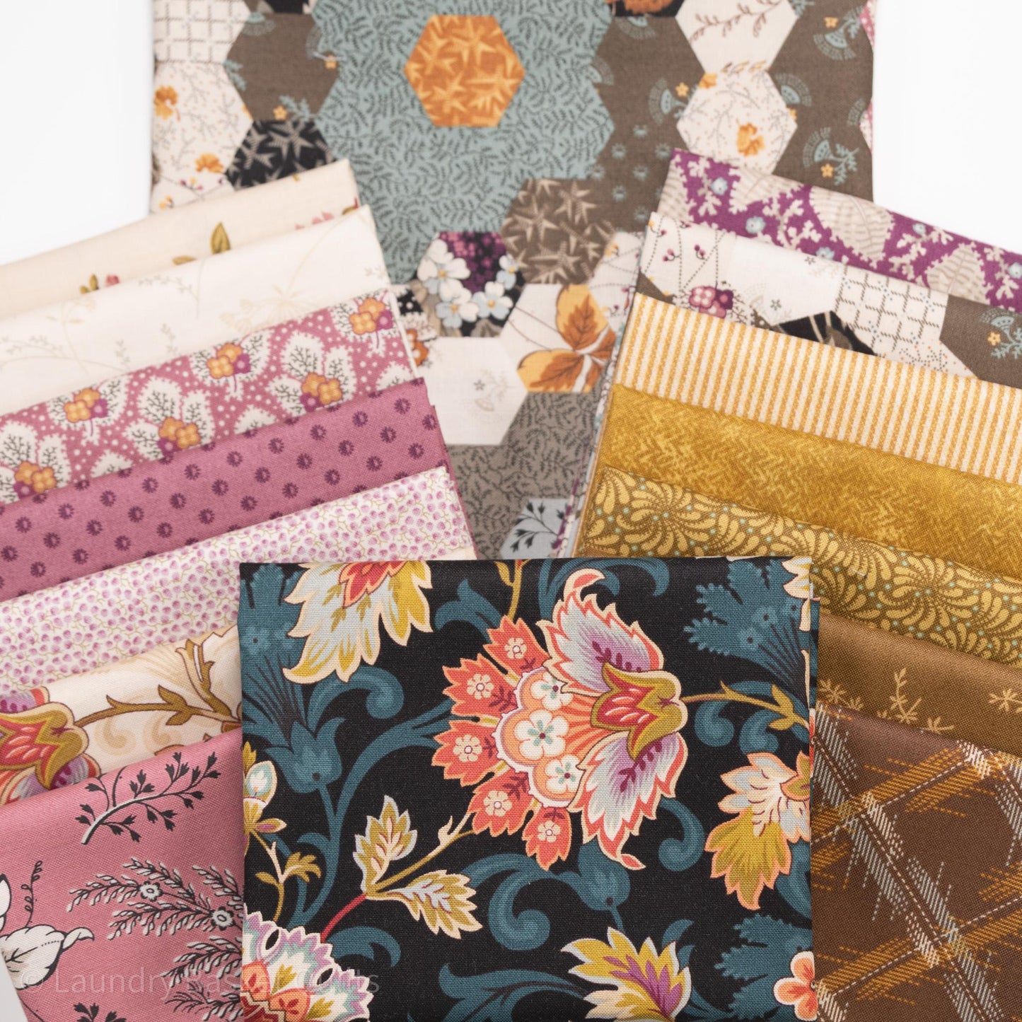 Trip Around the World - Scrappy Fabric KIT