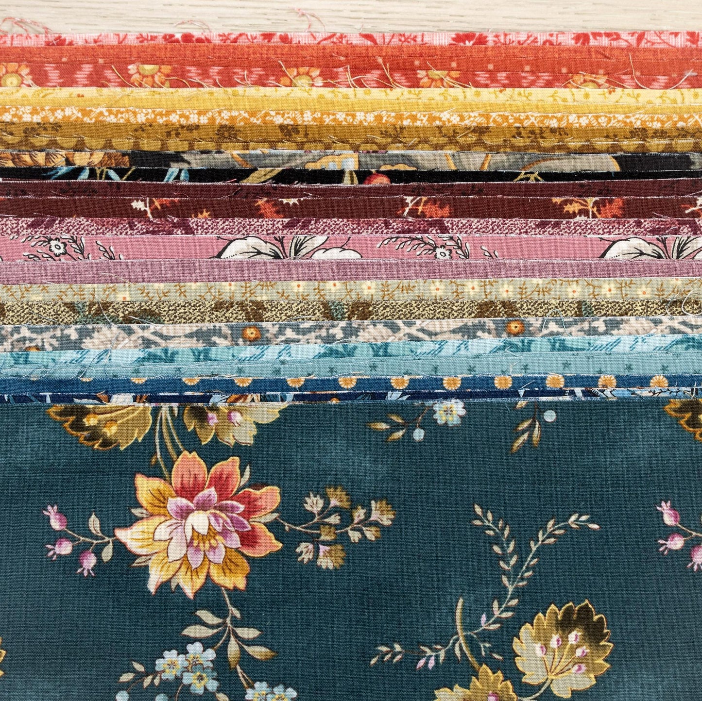 Mini Scrappy Bundle - Dark