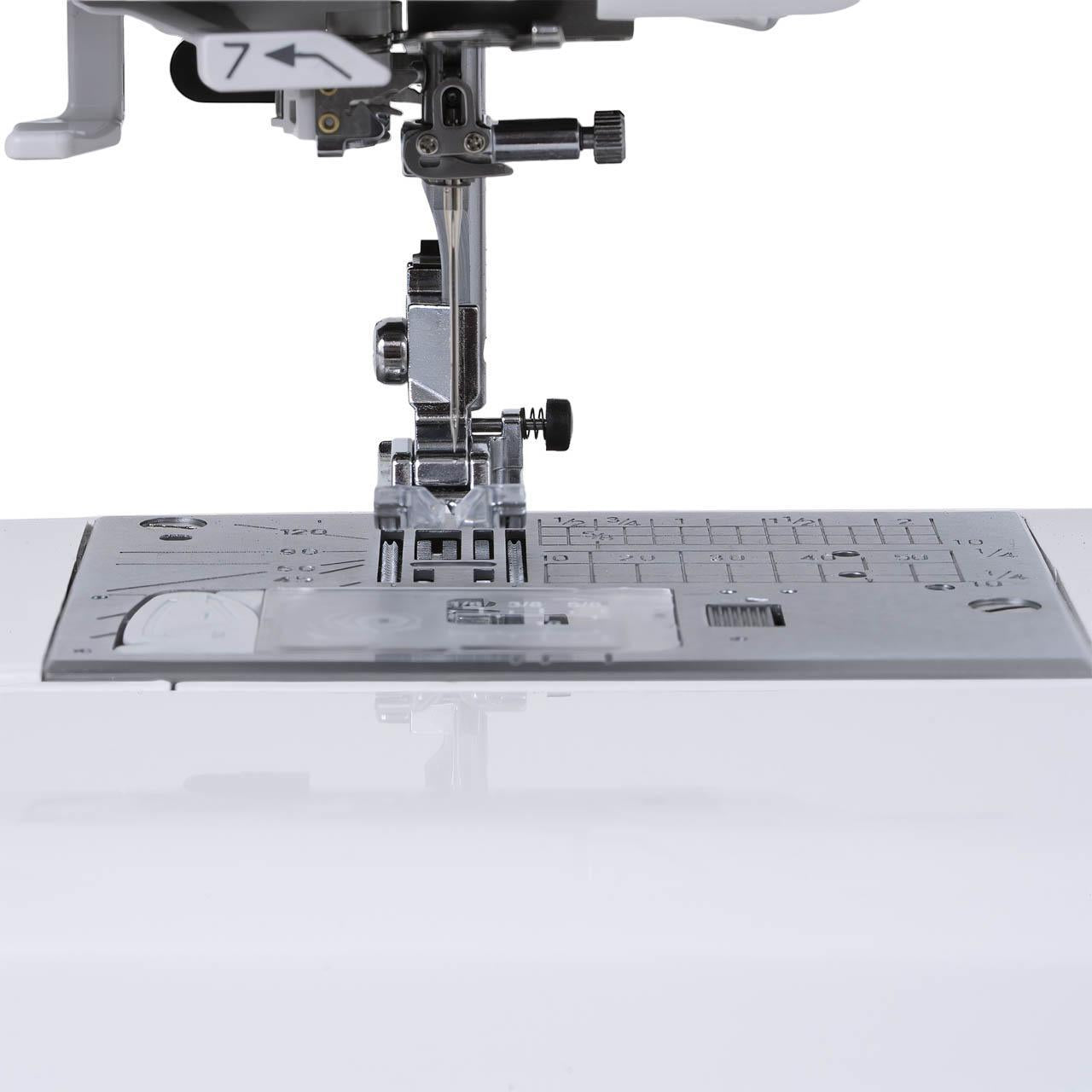 Janome 5300QDC Laundry Basket Quilts Special Edition